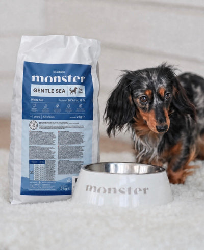 Monster hundefoder og kattefoder: Kvalitetsfoder til hunde og katte hos Dapple